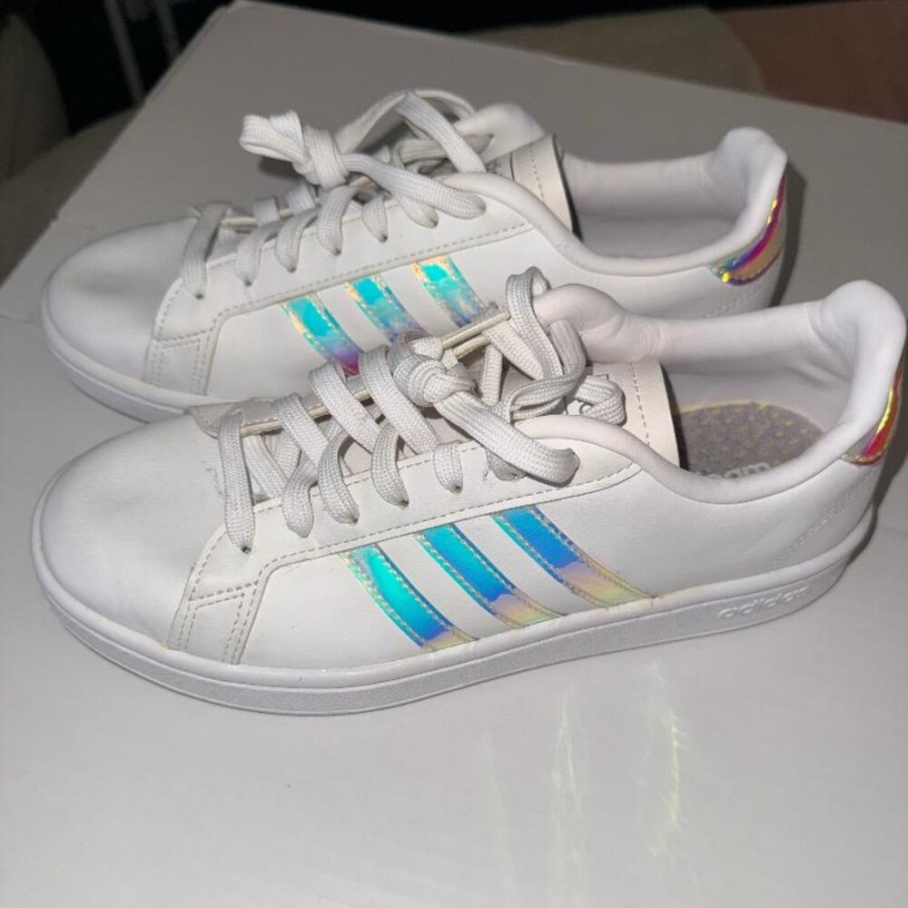 Women's Adidas sneakers - White with Iridescent stripe - Size 8